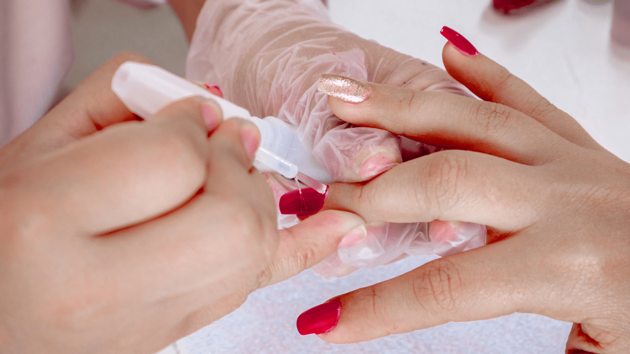 Curso de Cutilagem para Manicure com Faby Cardoso