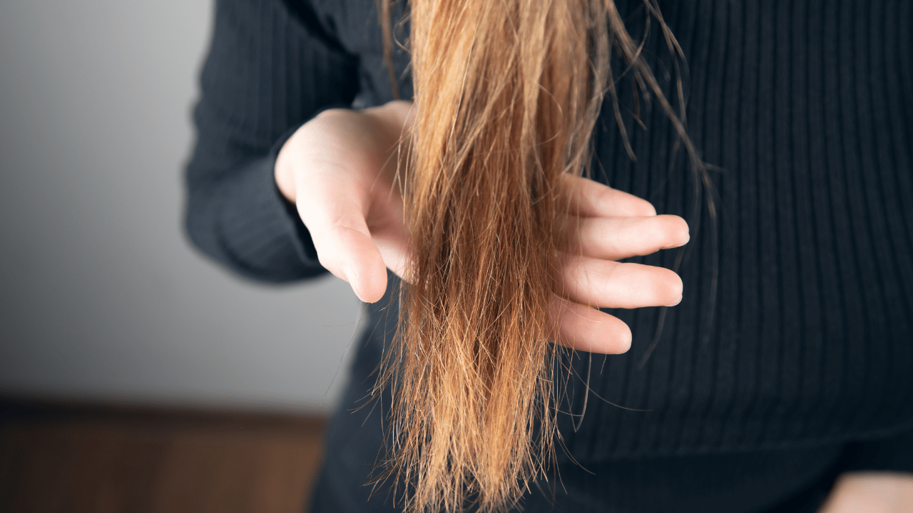 Como tratar o cabelo danificado